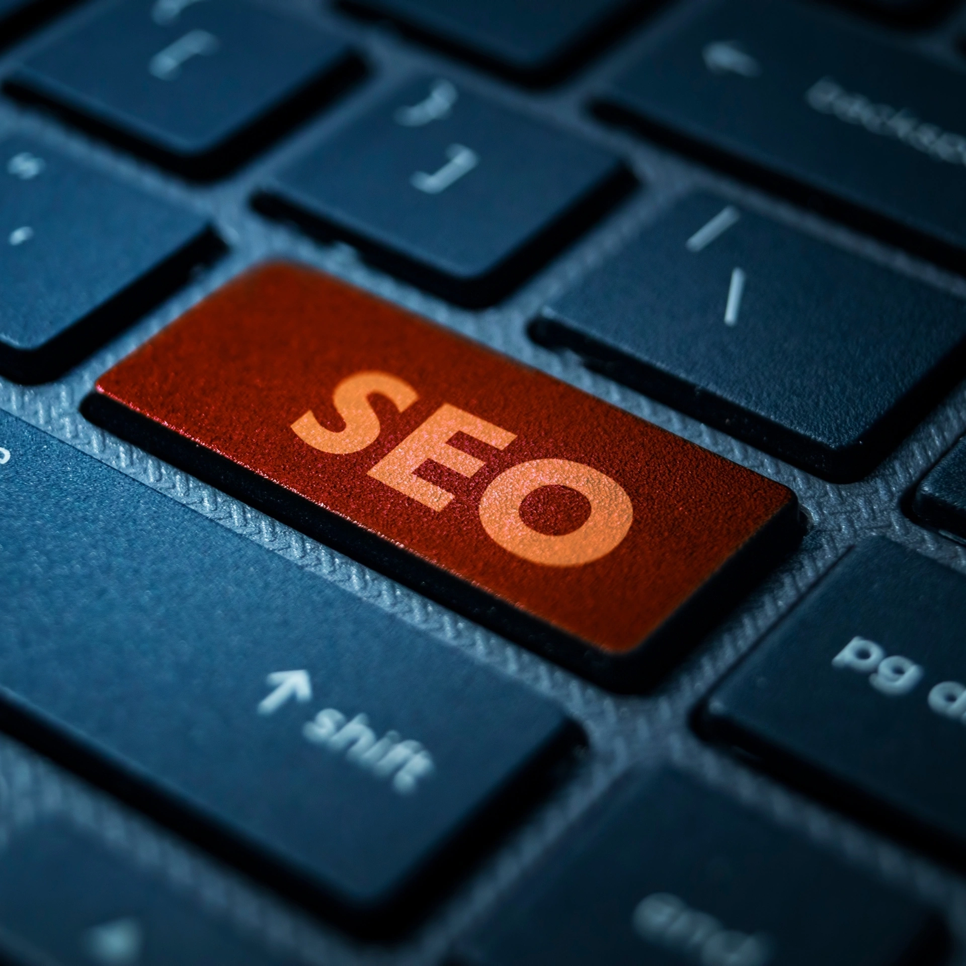 SEO ve GEO rehberi (2026): kurumsal içerik, teknik temel ve yapay zekâ görünürlüğü — kapak görseli